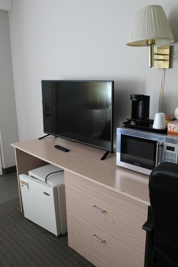 Arbour Ridge Inn & Suites Kindersley 외부 사진