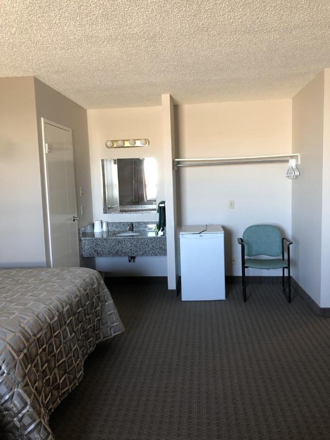 Arbour Ridge Inn & Suites Kindersley 외부 사진